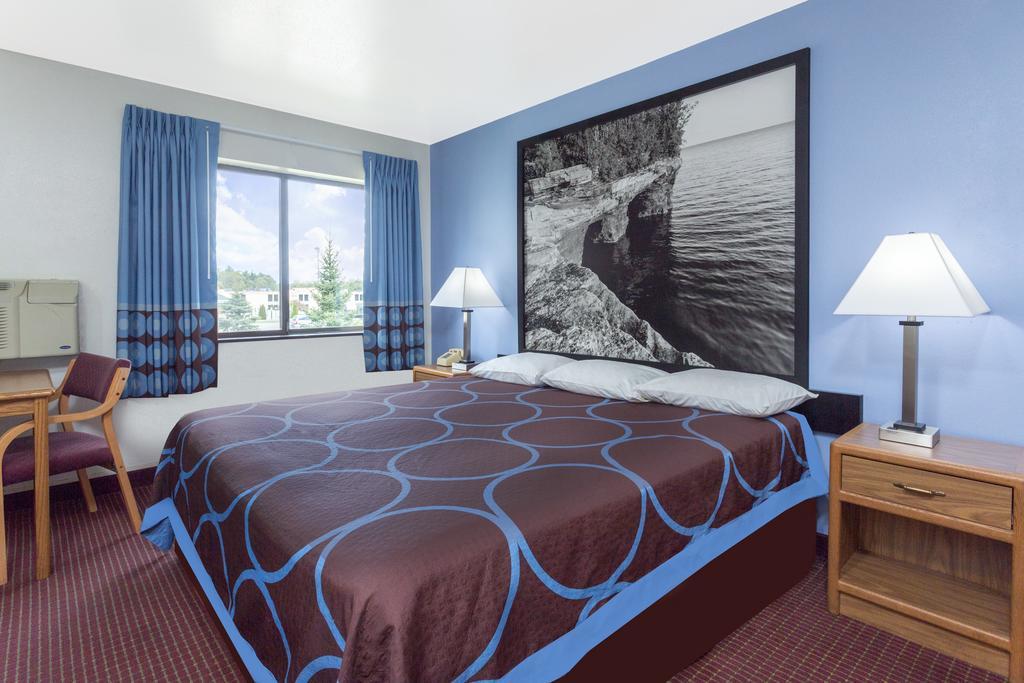 Hotel Super 8 By Wyndham Wisconsin Dells Zewnętrze zdjęcie